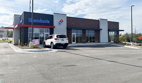photo of dominos pizza building.